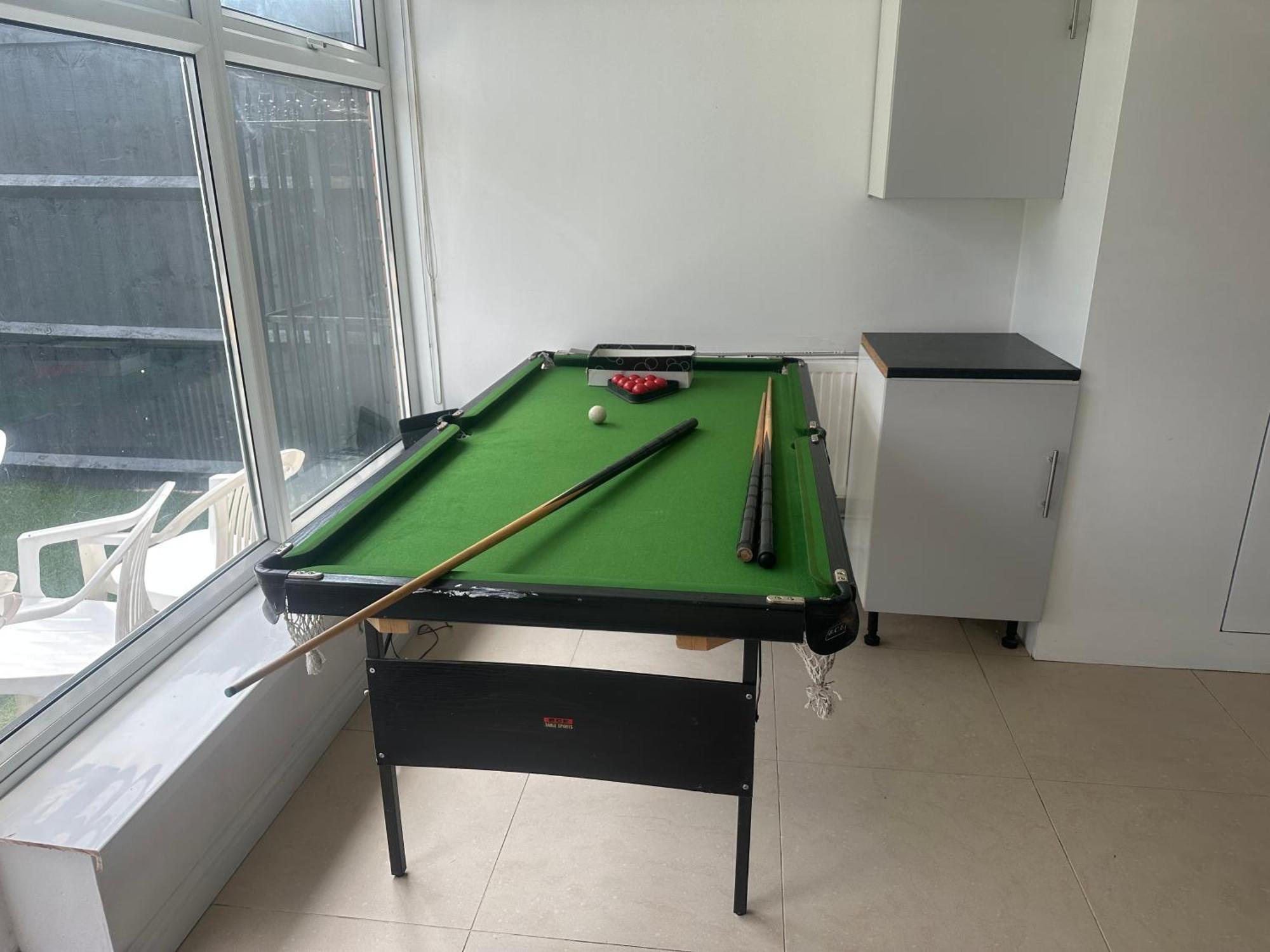 לונדון 5 Bedroom House Se6 מראה חיצוני תמונה